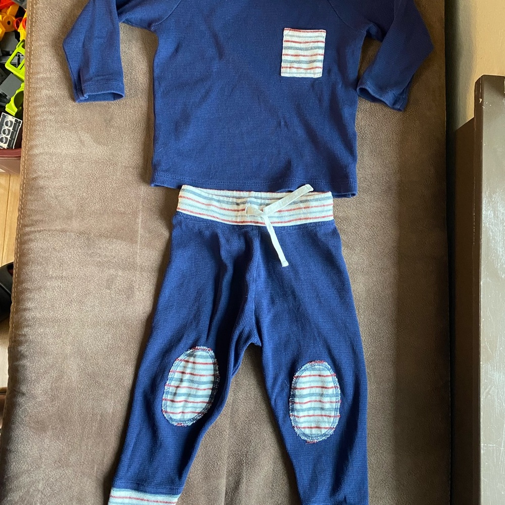 Hanna Andersson Navy outfit with Striped Details 2t